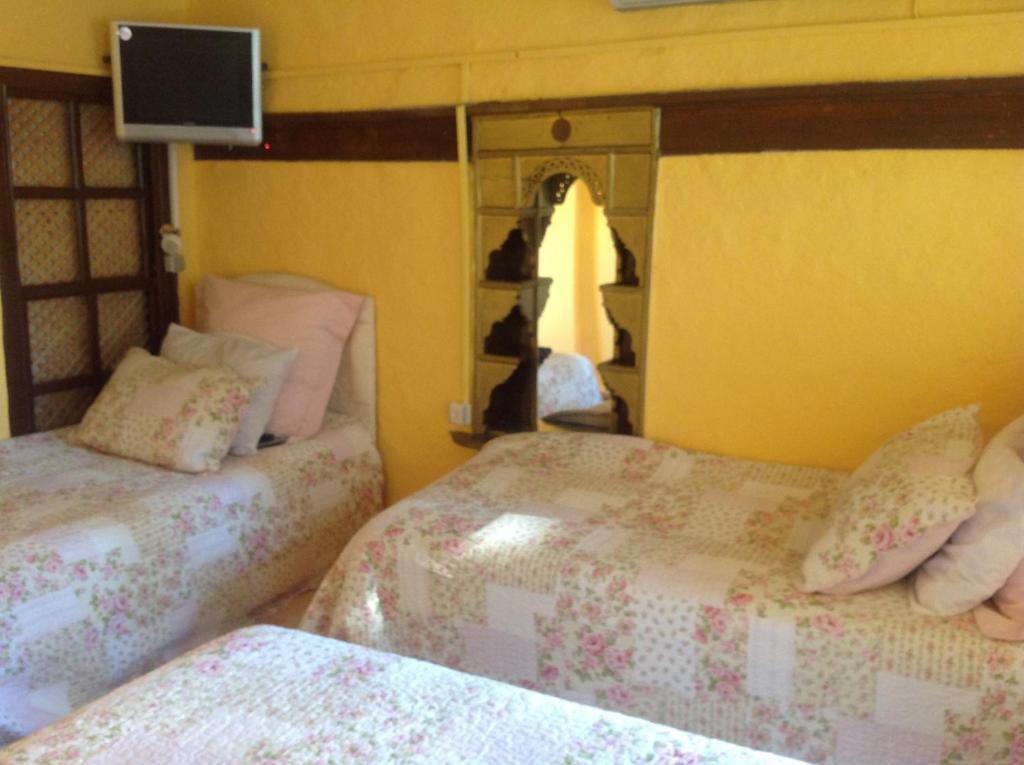 Charly'S Pension Egirdir Chambre photo